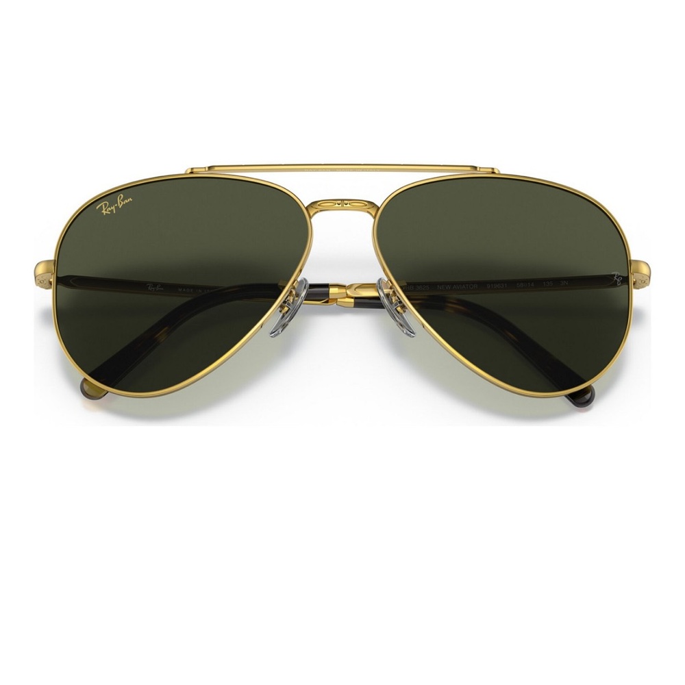 Ray-Ban Gold Aviator Sunglasses Ray-Ban
Unisex Polarized
Sunglasses